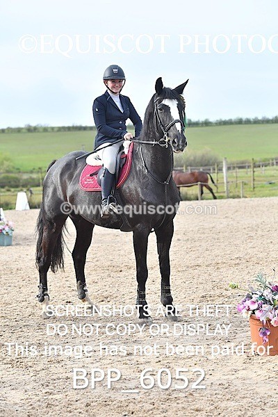 BPP_6052 - CLASS 26 SUN Senior 1.05m Open
