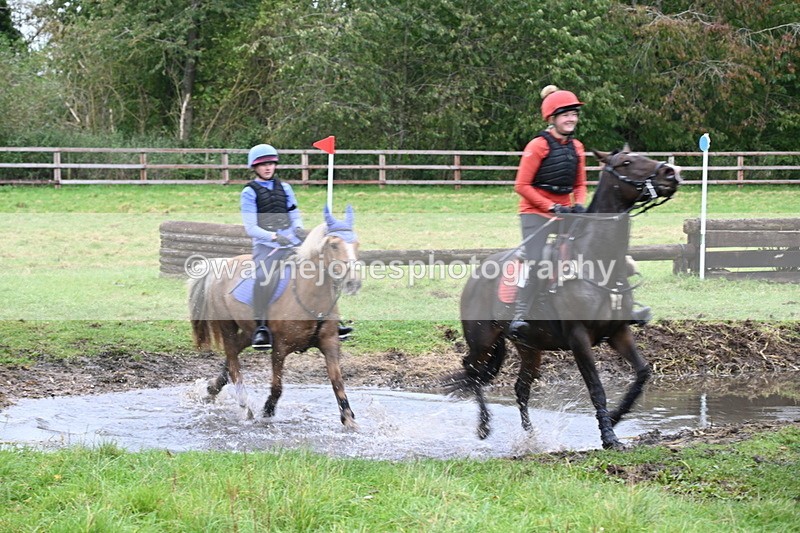 WJ6_6729 - Time at Photographer 13:06 to 13:23