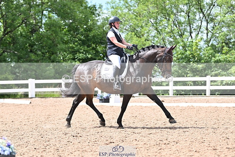 240622A-153950-12502 - Cls 35 BD Adv Medium 91