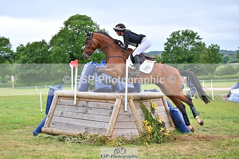 250524A-123712-10634 - B-352-Samantha.Lissington-MALIBU.TS