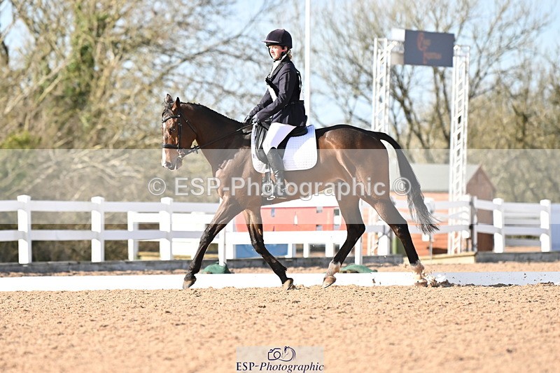 240324A-153906-04528 - Novice 28, 15.33 to 16.15