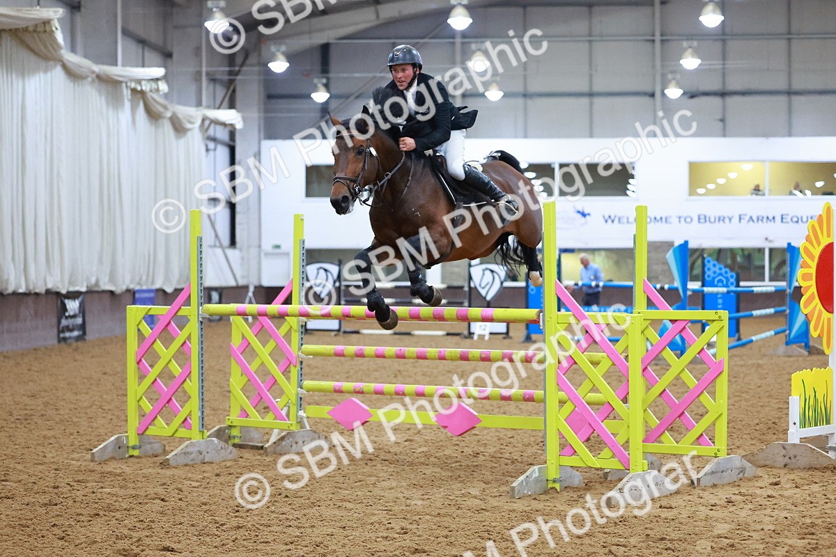 SBM_002216 - Class 5 - Senior Foxhunter 1.20m