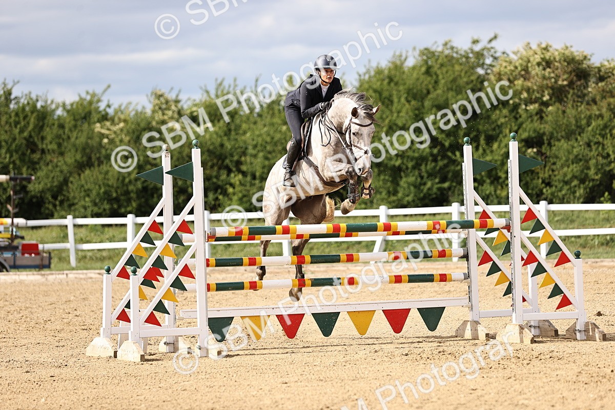 SBM_003730 - Class 13 - Senior Foxhunter - 1.20m