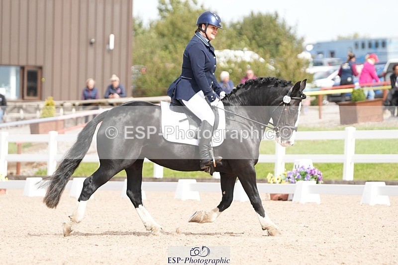 250906-132745-03622 - 018-Kathy.WhiteMilly.111