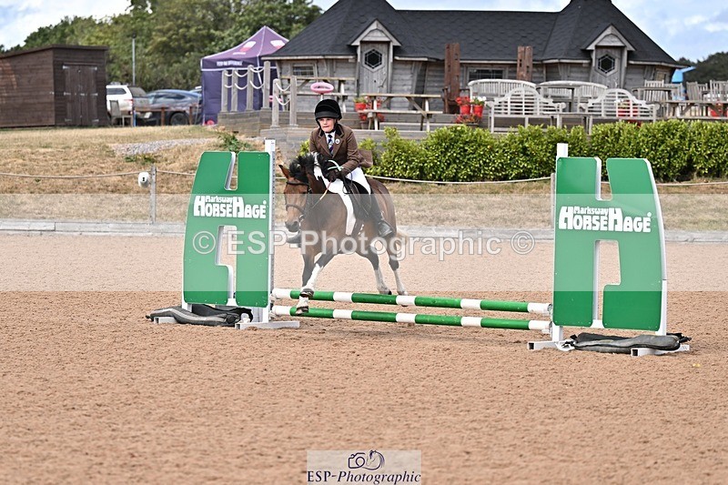 260804-151139-00044 - Clear Round