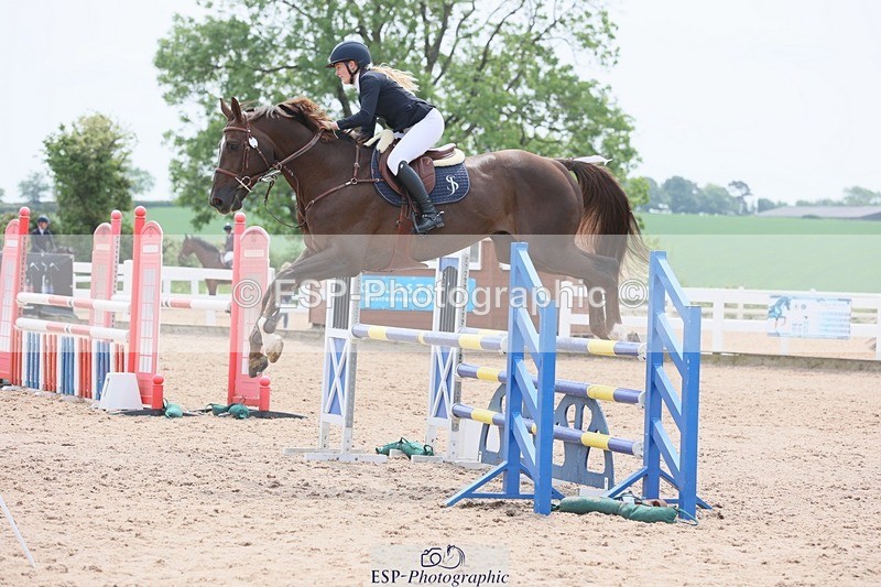 250523-124119-01382 - Cls 09 A&B  Snr Disc & 1.00m Open