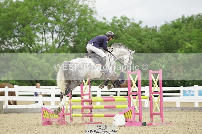 230728A-100320-00227 - Cls 7 British Novice & 90cm Open