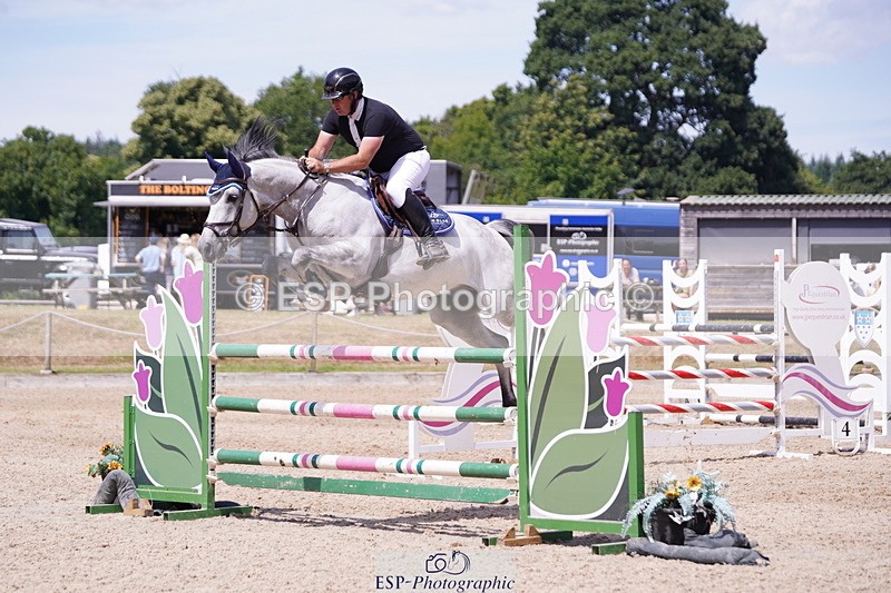 250704A-141006-11563 - Cls 22 Snr 1.15m Members Cup