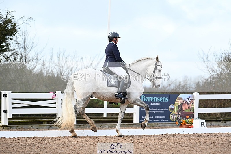 240218A-135210-08493 - 120-PAULA.LEE-Deseado.Santo