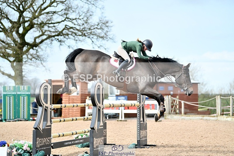 260313-131706-01765 - Cls 3 + 4 Snr Foxhunter and 1.20m Open