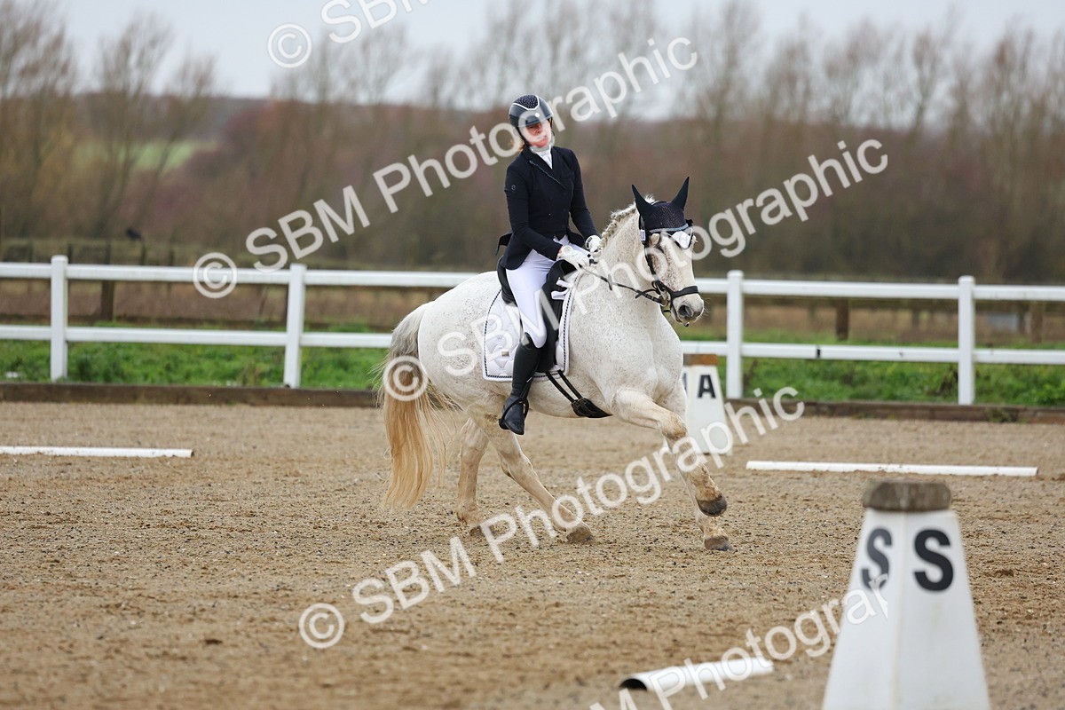 SBM_003128 - Class 6 - Novice 4