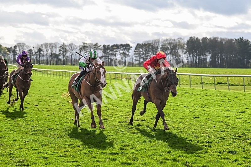  - Race 8