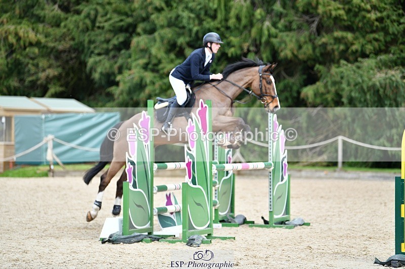 240324-125402-02708 - Cls 9 Snr 1.05m Open