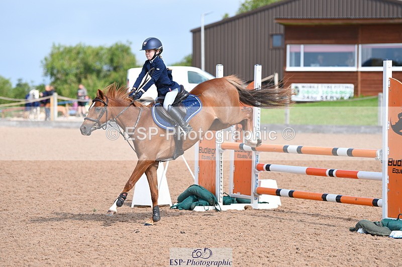 230716A-100518-01955 - Cls 35 Springboard 128cm & 138cm