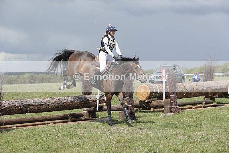 BVHT 140517  NXC -315 - Class 2 XC Novice 14/05/17