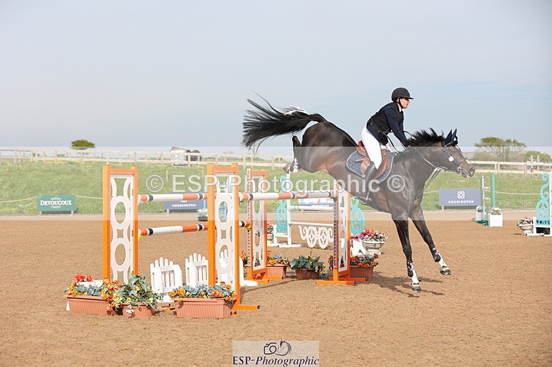 240511A-172014-15319 - Cls 38 National 1.40m Open