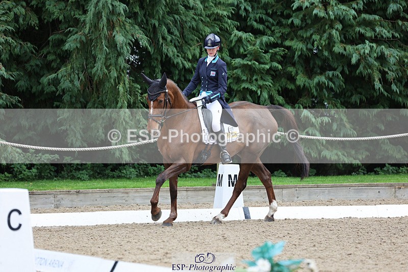 241024-142009-04062 - 221-Ivy.Fisher-BALIEF.DE.REVE