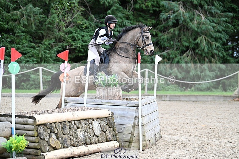 241117-140506-04411 - Cls 3 90-95cm 14.00 to 15.00