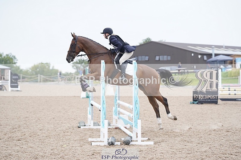 240831A-144120-04198 - 274-Becca.Robinson-VINNIE.SPARKLES