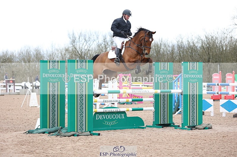 240223A-135239-01711 - Cls 5 Newcomers and 1.10m Open