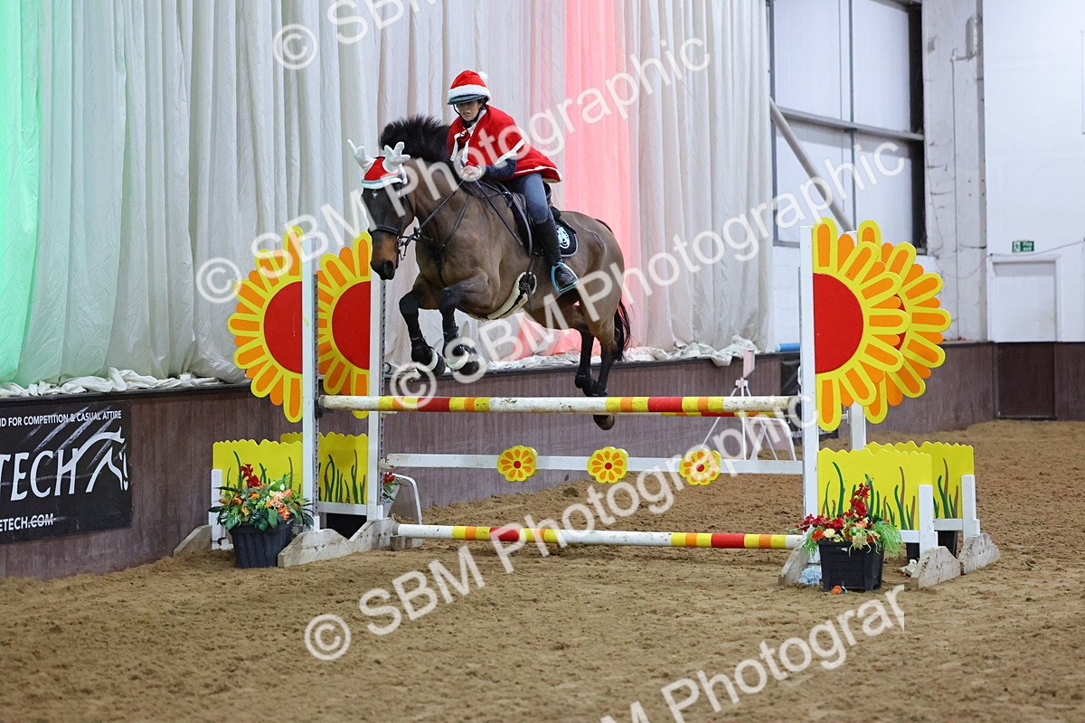 SBM_004206 - Class 20 - Pairs Relay Jumping 1.10m