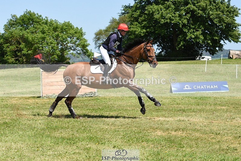 230527-142730-09487 - 327-ROMANTIC-Rosie_Fry-XC