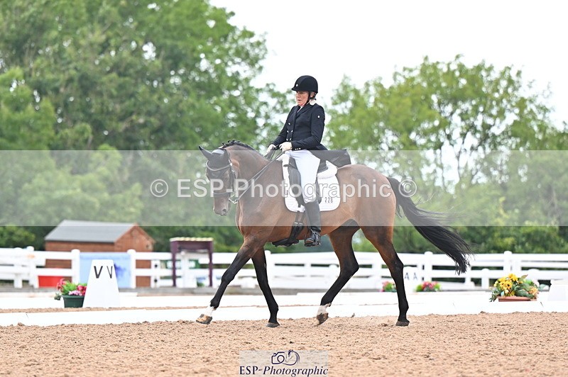 240815A-155310-02473 - 228-Nicola.Rapley-Scolari's.Glory