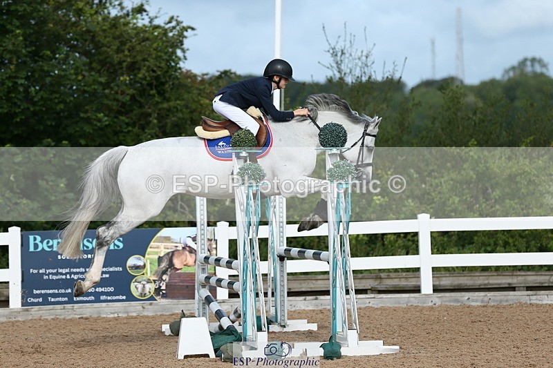 230716A-090636-02051 - Class 29 Children On Horses 95cm