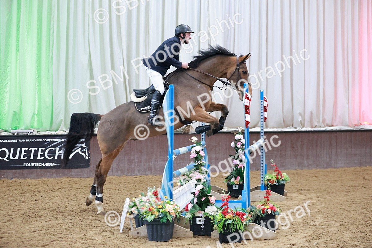 SJMB0142 - Class 4 - Senior Newcomers 1.10m