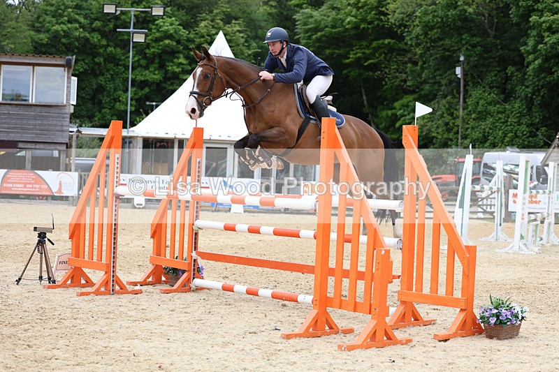 3E7A9528 - Class 9: Senior Foxhunter/1.20 open