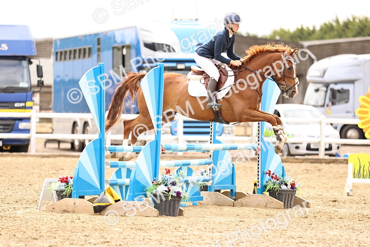 SBM_012954 - Class 13 - Senior British Novice - 90cm Open