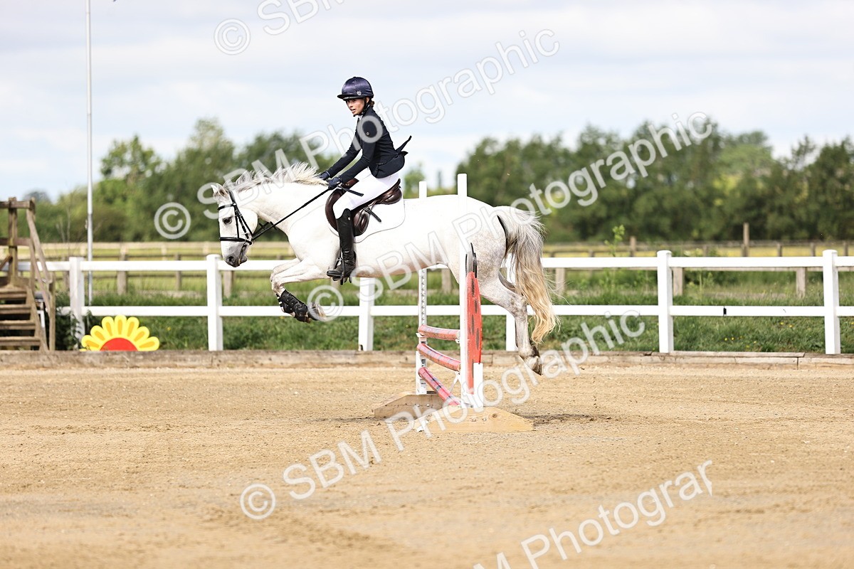 SBM_001856 - Class 8 - Clear Round