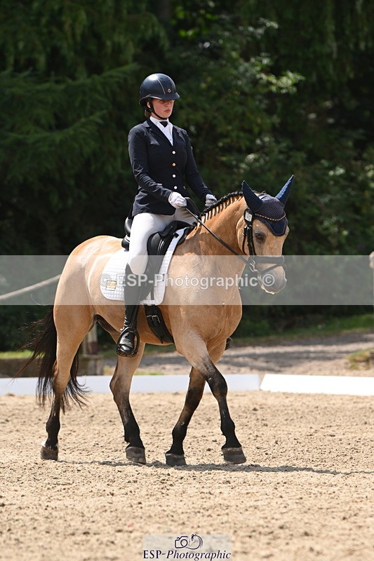 250719A-125904-05219 - 141-Chloe.Dunn-Towerhill.Shamie