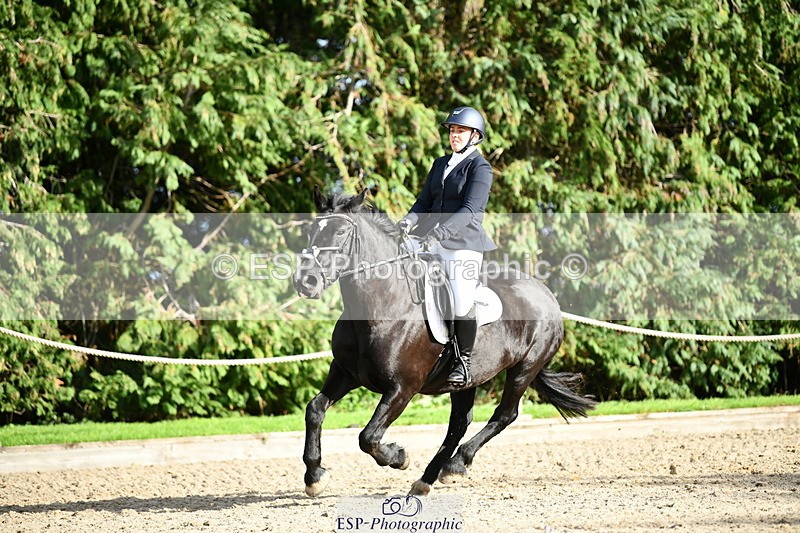 251004A-154856-01991 - Classes 8 & 9 70cm