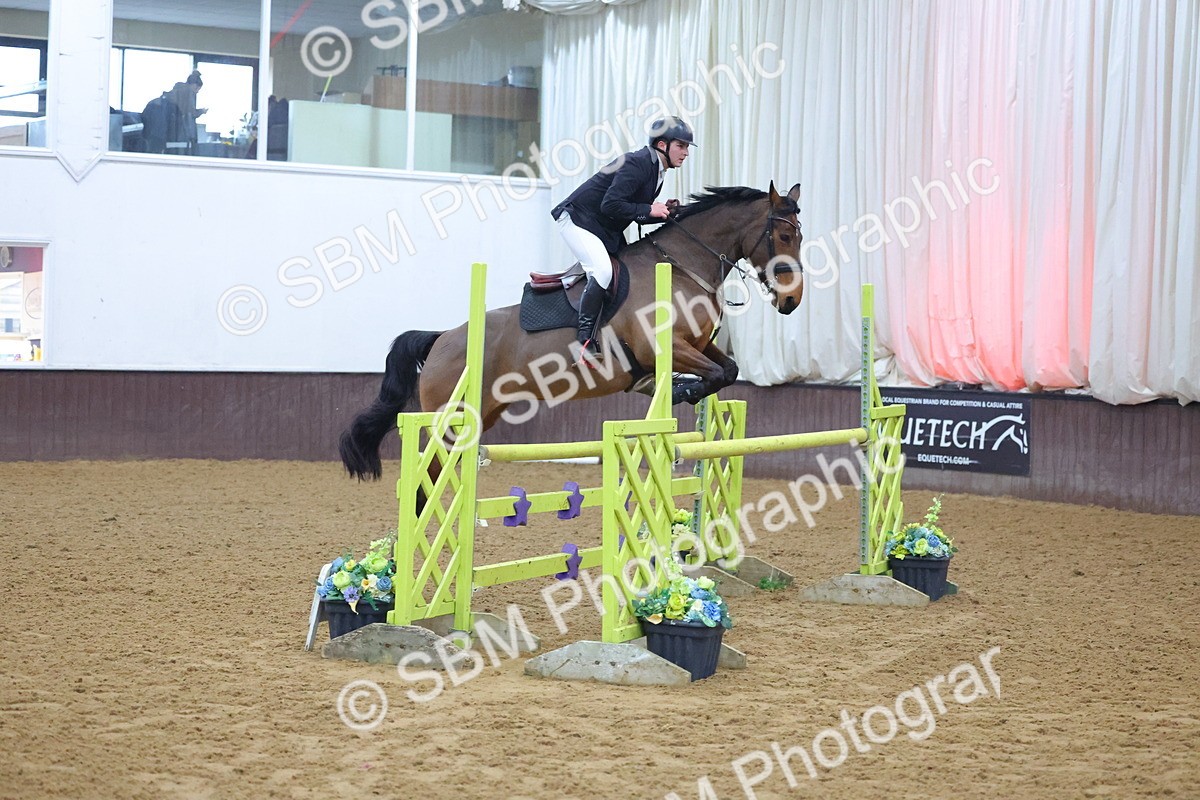SBM_008864 - Class 22  - Senior Newcomers/ 1.10m Open - First Round (1.10m)