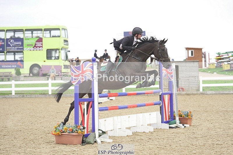 230810A-134432-02500 - Cls 4 1.05m Amateur Quali