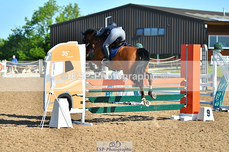 230526A-091239-00826 - Cls 1 Snr 1.05m + 1.10m Open