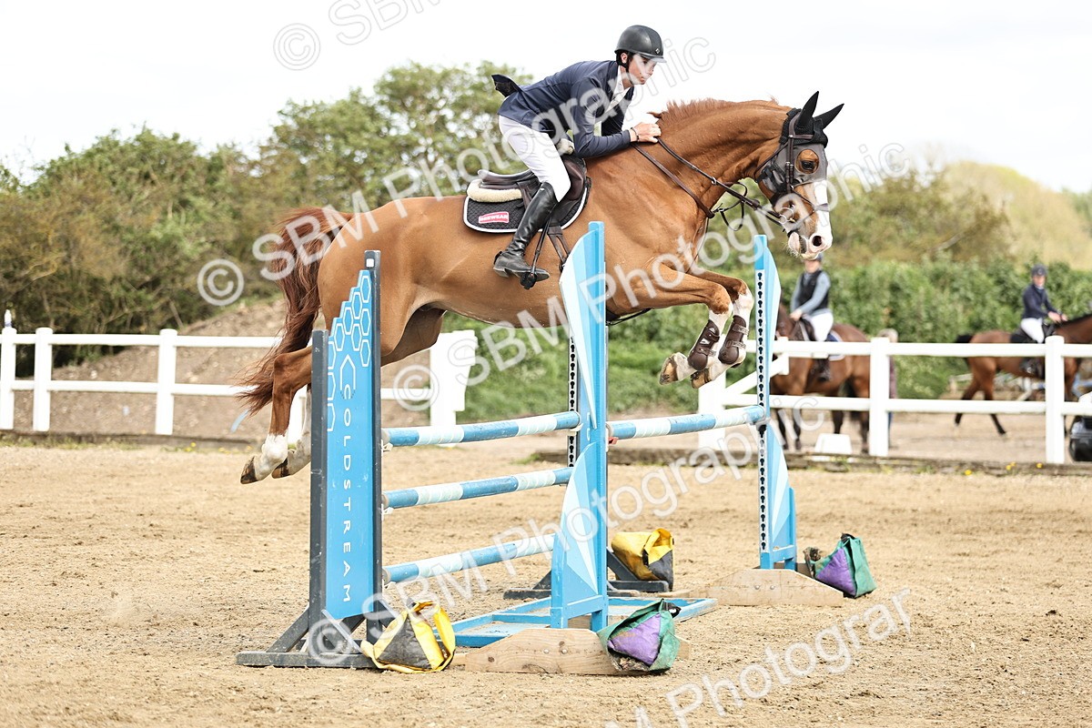 SBM_001249 - Class 4 - Senior Newcomers - 1.10m