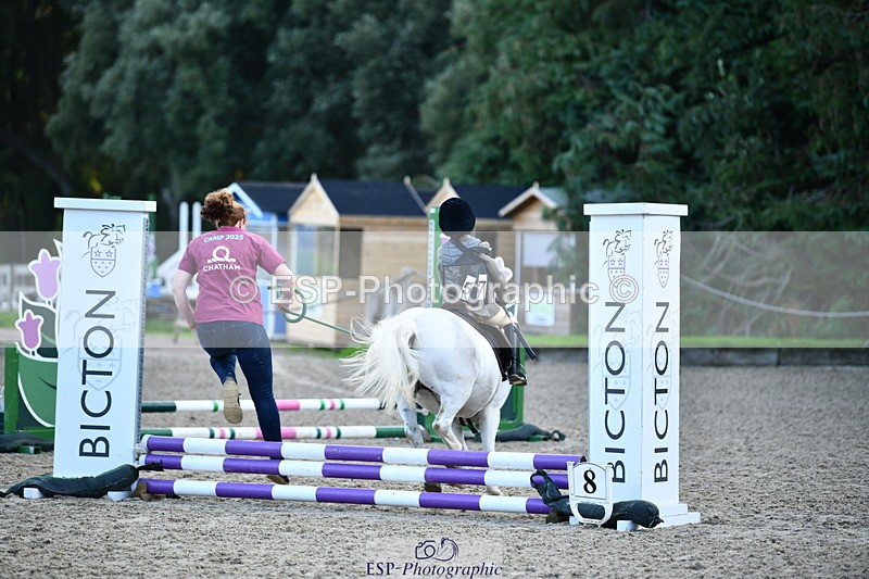 251004A-085910-00016 - Classes 1-2-3 40cm