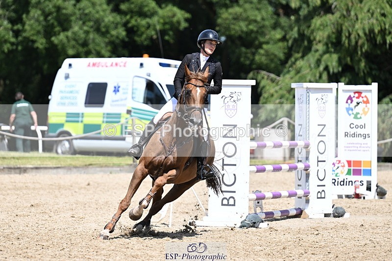 260705A-142323-20338 - Cls 52 Snr 1m 05 GP Jump Off