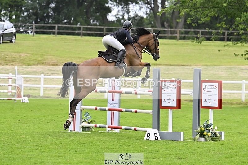 250613A-134713-02352 - Cls 3 Snr Foxhunter