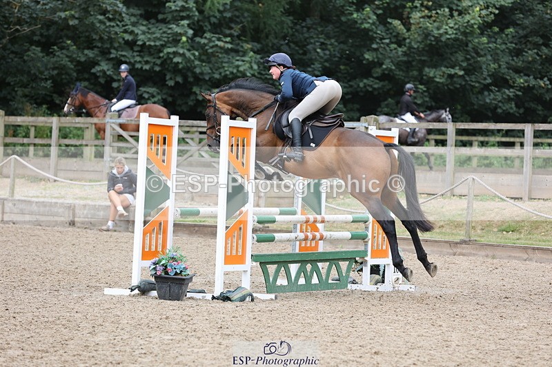 250705A-100904-13652 - Cls 33 Snr British Novice and 90cm Open