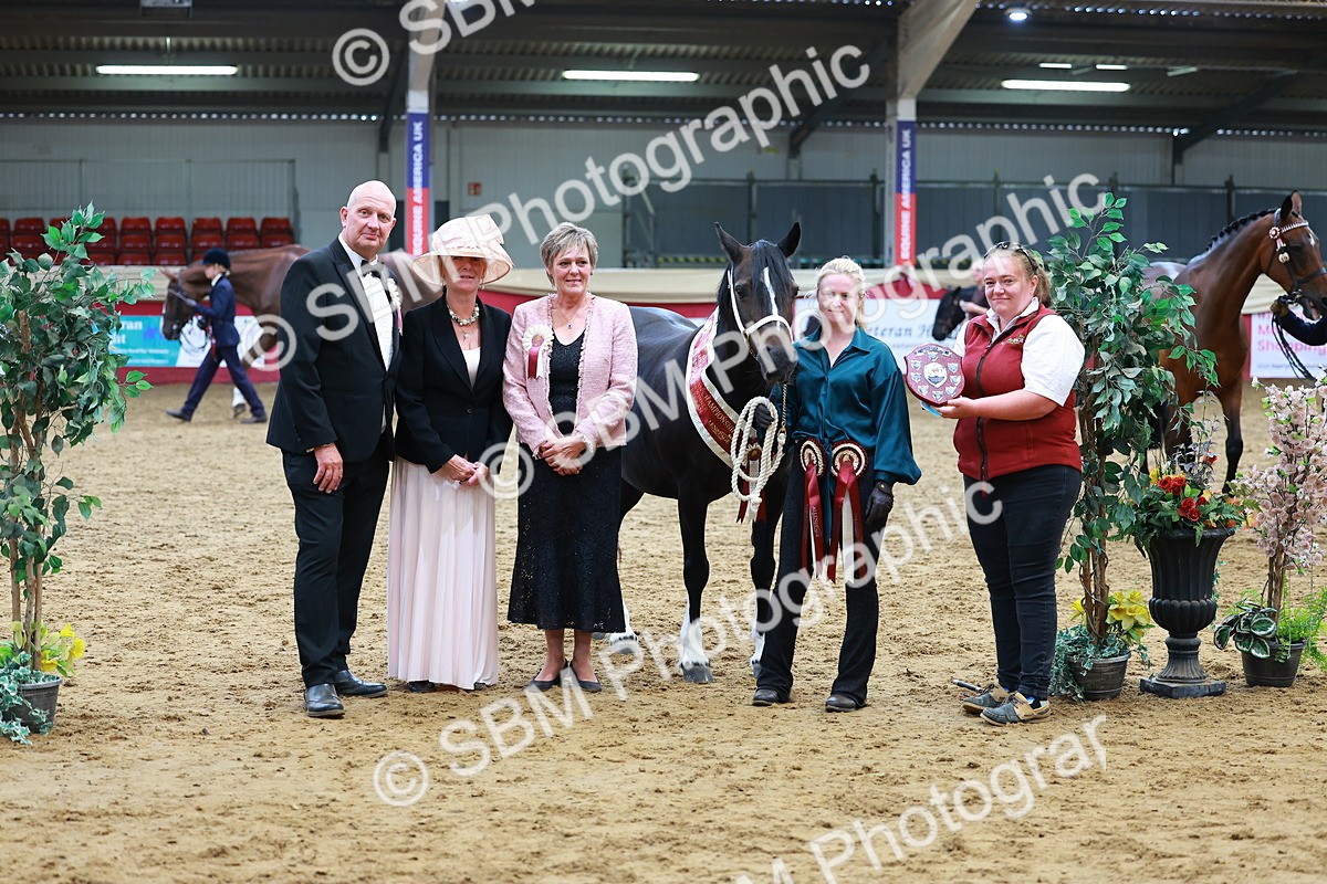 SBM_18737 - Class 903 - Sup Final - IH Pre Vet