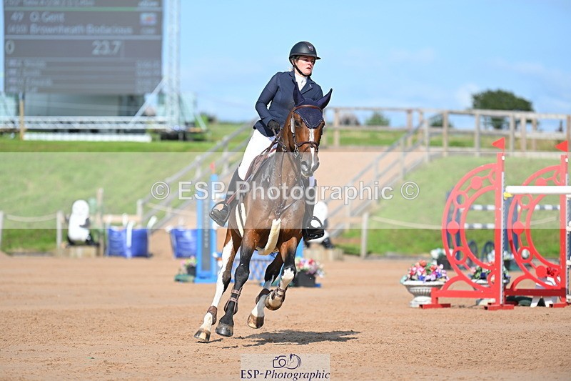 230721A-170110-07941 - Cls 10, 2 Star Big 1.45m Break to End