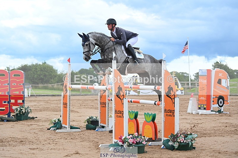 230721A-125802-06306 - Cls 34, 7 Yr Olds 1.30m