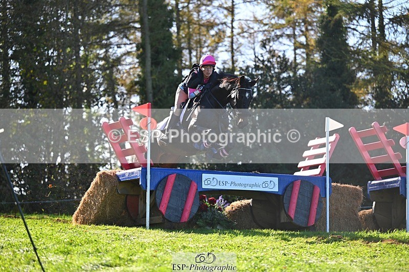 241026-124036-13412 - 423-Alexandra.Erskine.Scott-PRIMITIVE.DAYLIGHT