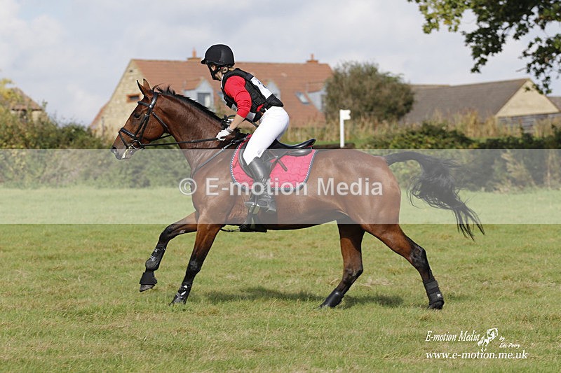  WWHT 171021 3045 - Intermediate (0.90m)  17/10/21