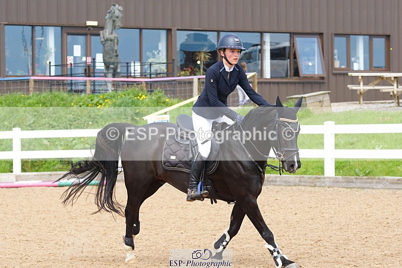 230513A-145012-01566 - Cls 7 Pony Foxhunter & Open