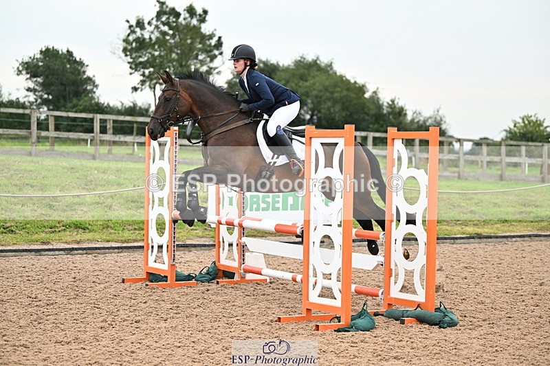 240828A-102411-00082 - Cls 1 Snr British Novice and 90cm Open