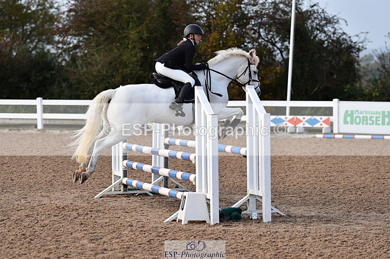 231028A-110922-00710 - Cls 2 British Novice & 80cm Open